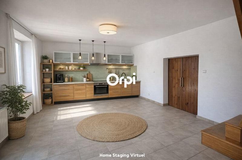 Maison - 95 m² - 4 pièces