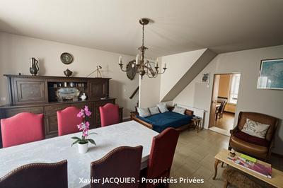 Maison - 88 m² - 3 pièces