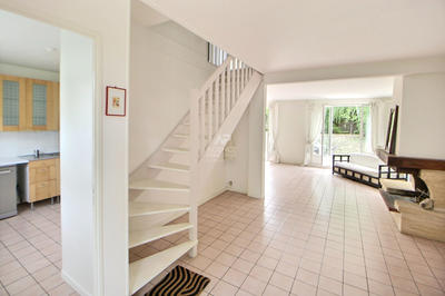 Maison - 136 m² - 7 pièces