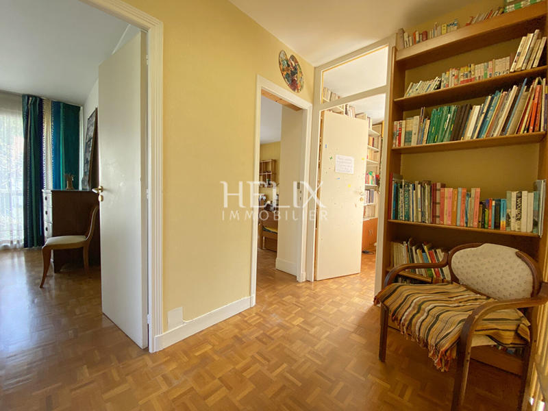 Maison - 111 m² - 5 pièces