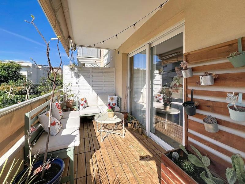 Appartement - 85 m² - 4 pièces