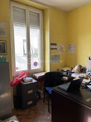 Maison - 282 m² - 10 pièces