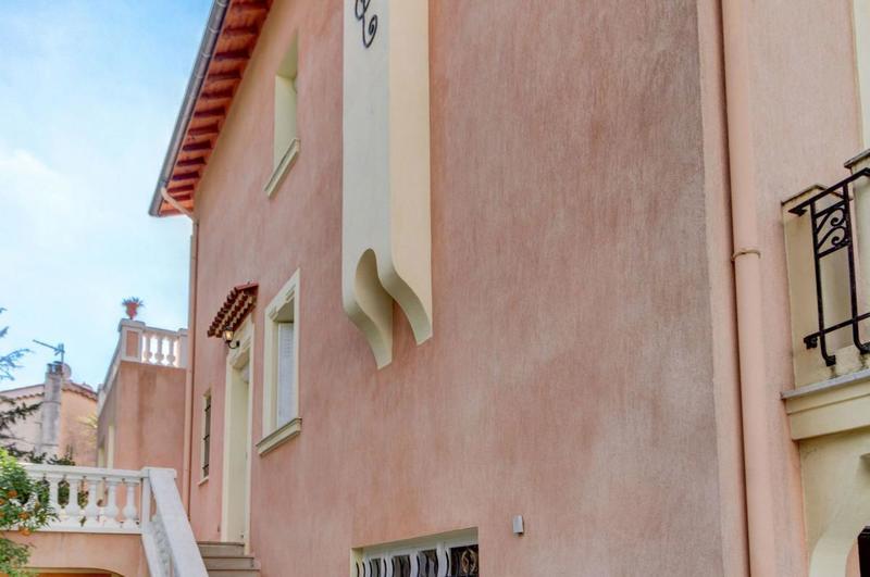 Maison bourgeoise - 315 m² - 10 pièces