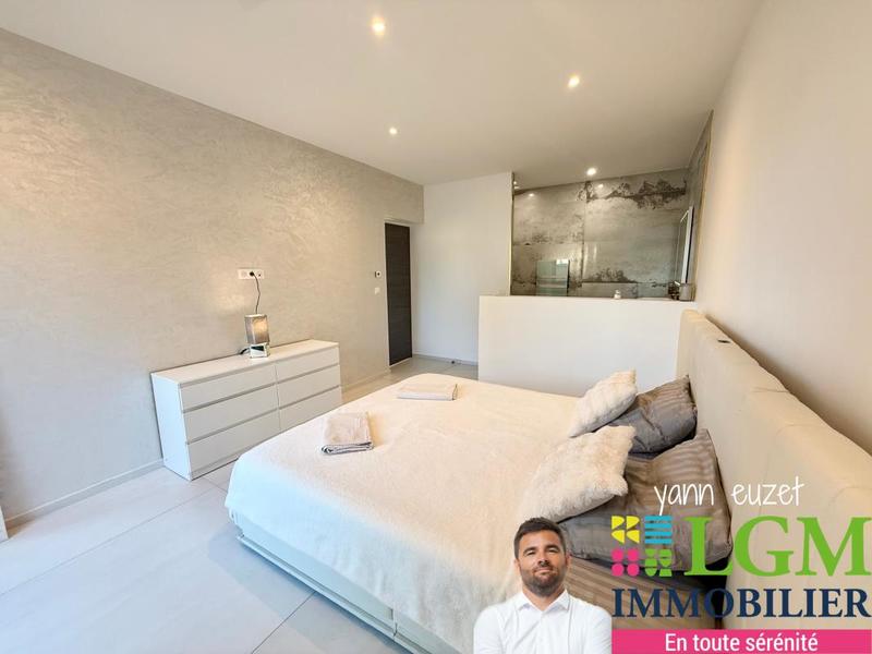 Maison - 168 m² - 5 pièces