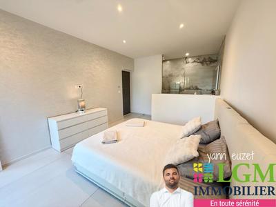 Maison - 168 m² - 5 pièces