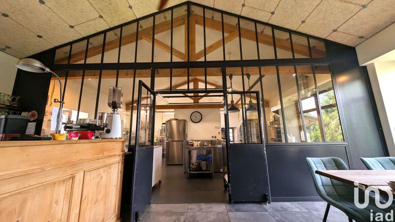 Local commercial - 289 m²