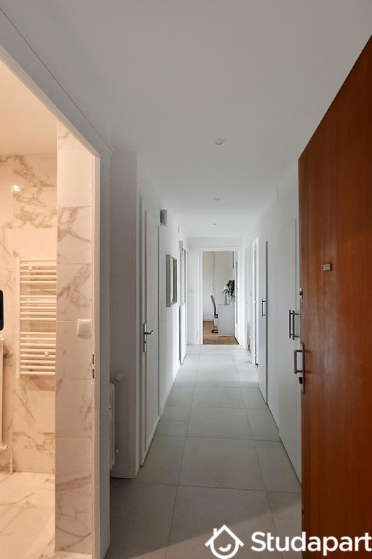 Chambre - 11 m² - 1 pièce