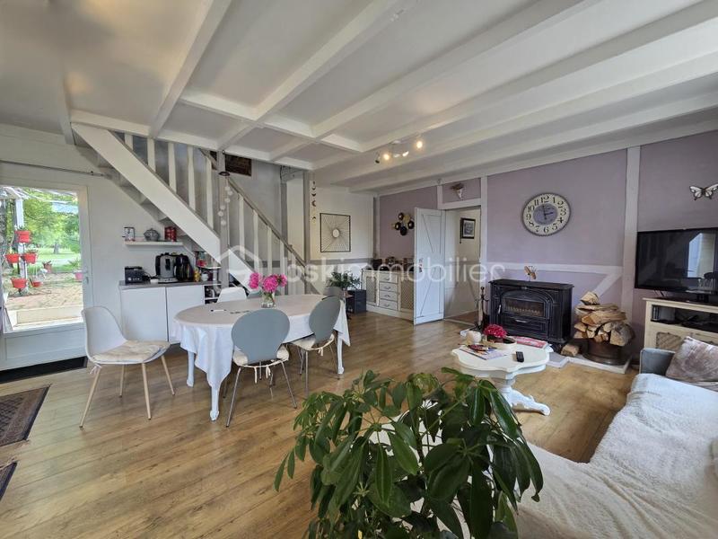 Maison ancienne - 223 m² - 6 pièces