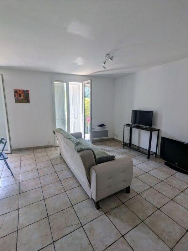 Appartement - 87 m² - 5 pièces