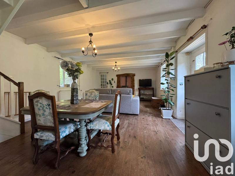 Maison - 104 m² - 6 pièces