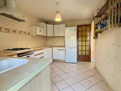 Maison - 96 m² - 5 pièces