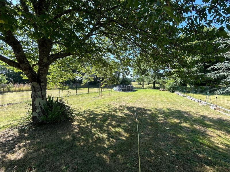 Maison - 150 m² - 10 pièces