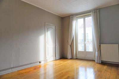 Appartement - 62 m² - 2 pièces