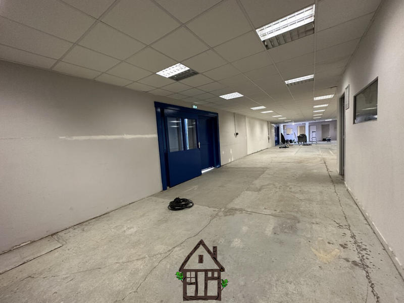 Local commercial - 230 m²