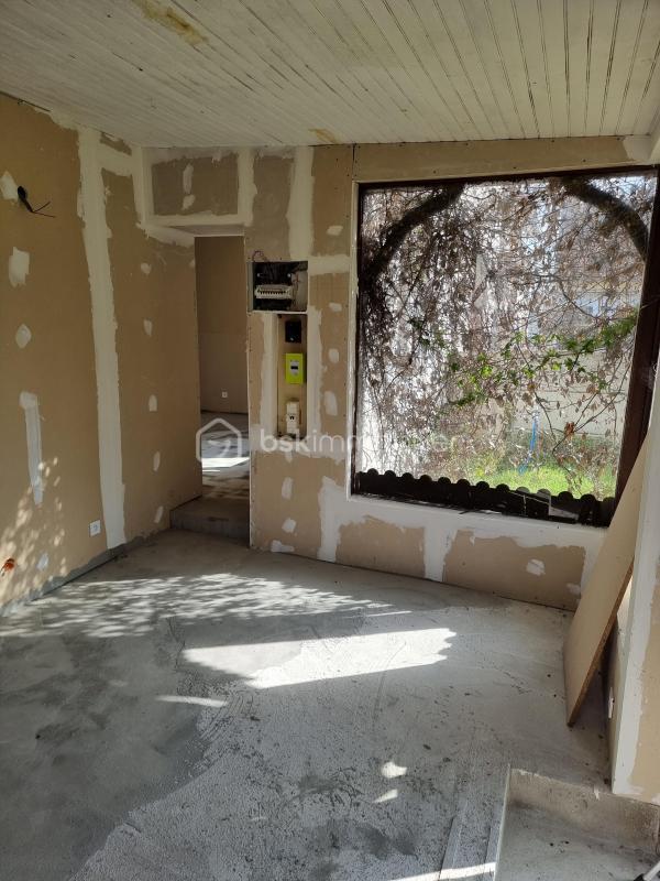 Maison - 92 m² - 4 pièces