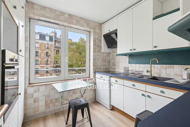 Appartement - 85 m² - 4 pièces