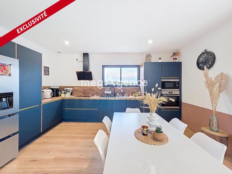 Maison - 105 m² - 5 pièces