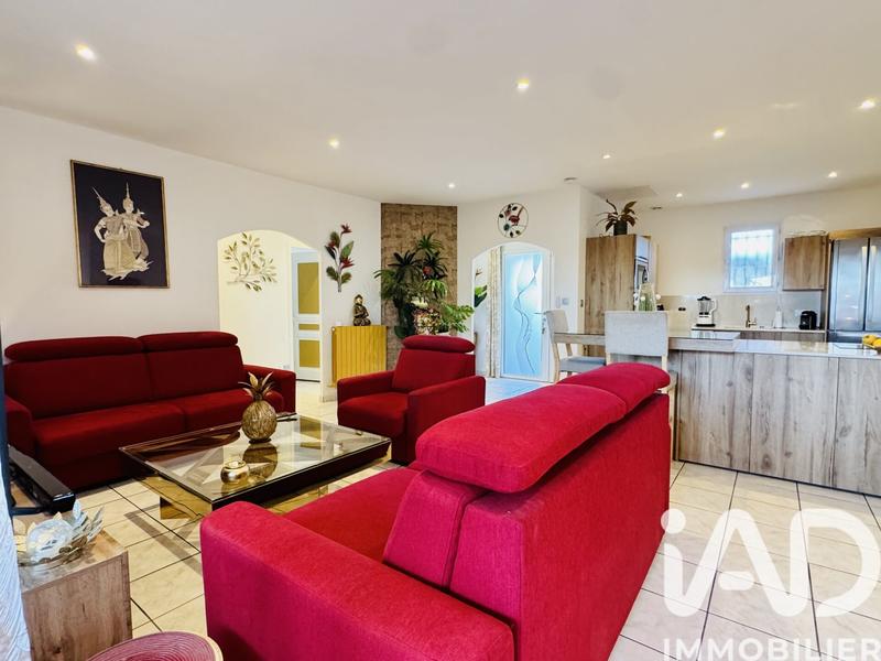 Maison - 110 m² - 5 pièces