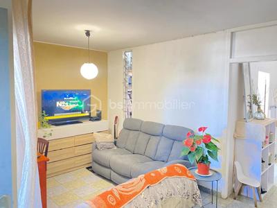 Maison en pierre - 90 m² - 4 pièces