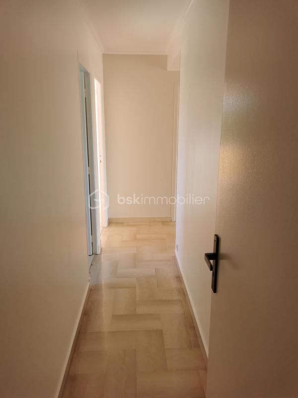 Appartement - 76 m² - 4 pièces