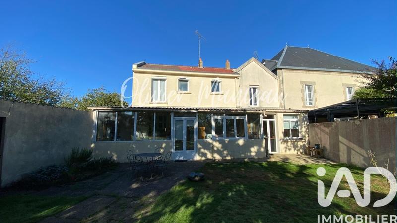 Maison - 148 m² - 5 pièces