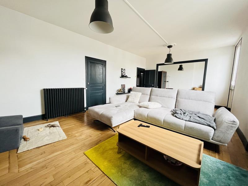 Appartement - 104 m² - 3 pièces