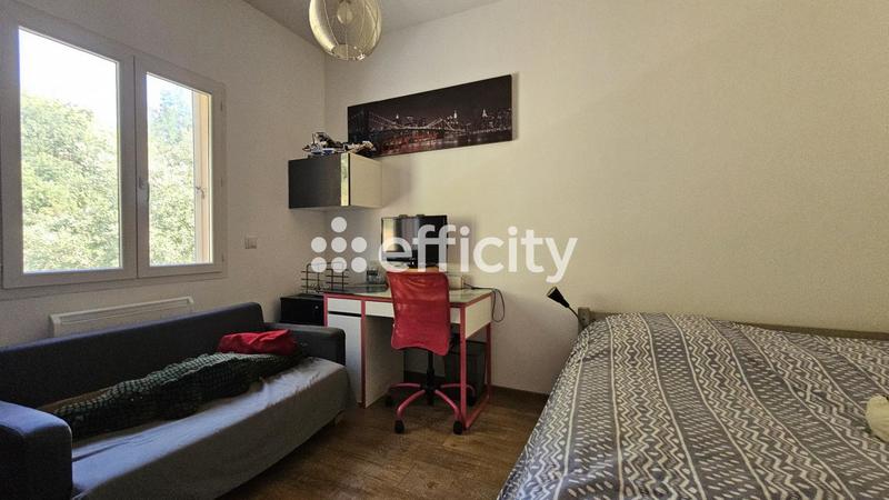 Maison - 145 m² - 8 pièces