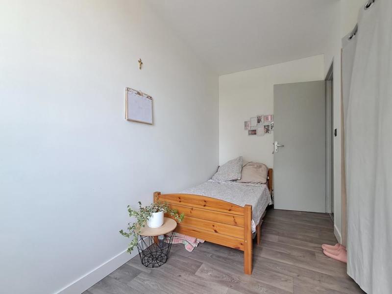 Maison - 200 m² - 8 pièces