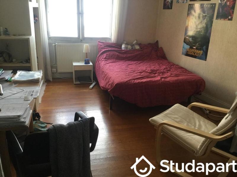 Chambre - 15 m² - 1 pièce