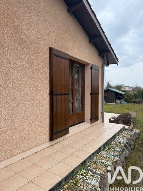 Maison - 93 m² - 5 pièces