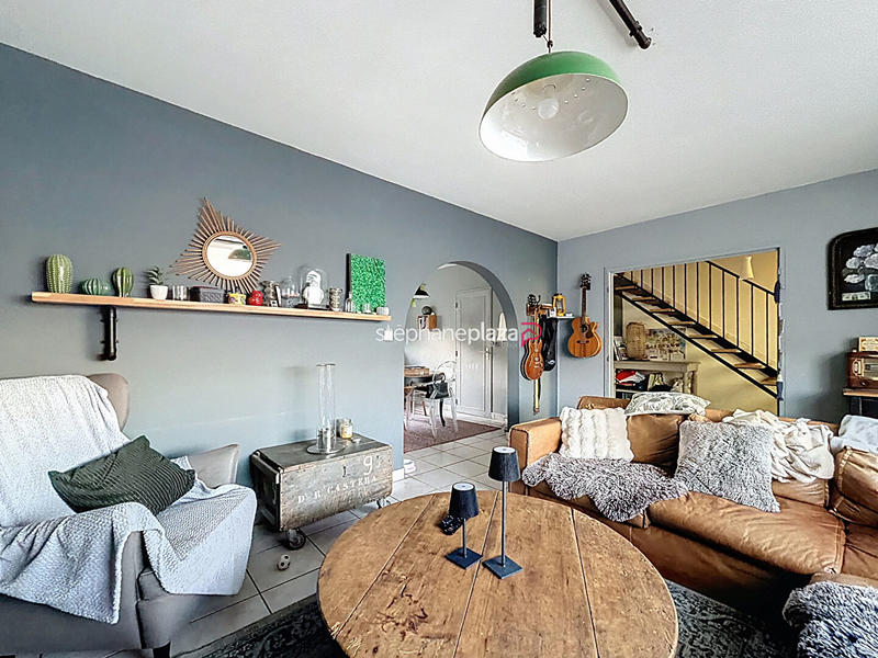 Maison - 101 m² - 5 pièces