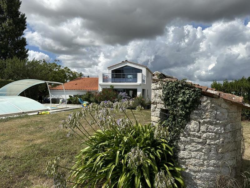 Maison - 146 m² - 4 pièces