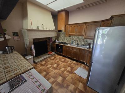 Maison ancienne - 180 m² - 6 pièces