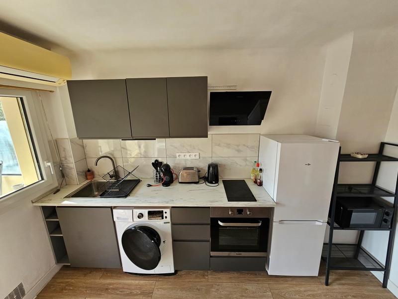 Studio - 24 m² - 1 pièce