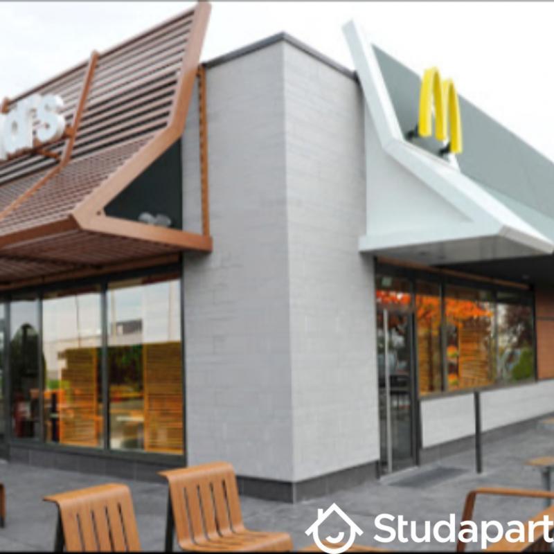 Chambre - 12 m² - 1 pièce