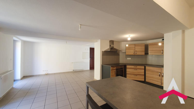 Appartement - 65 m² - 2 pièces