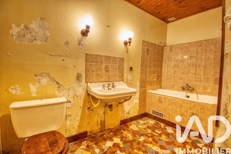 Maison - 121 m² - 6 pièces