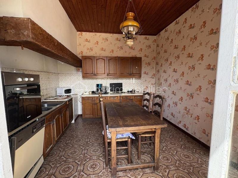 Corps de ferme - 290 m² - 14 pièces