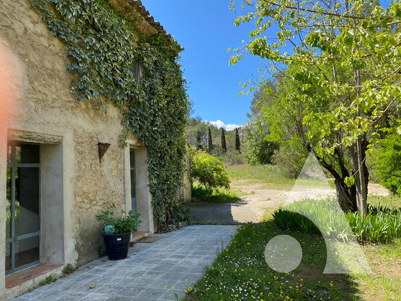 Maison - 166 m² - 5 pièces