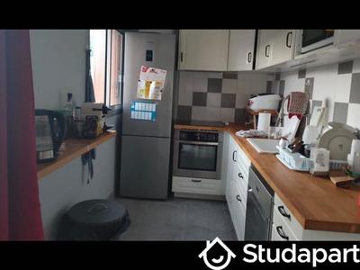 Chambre - 11 m² - 1 pièce