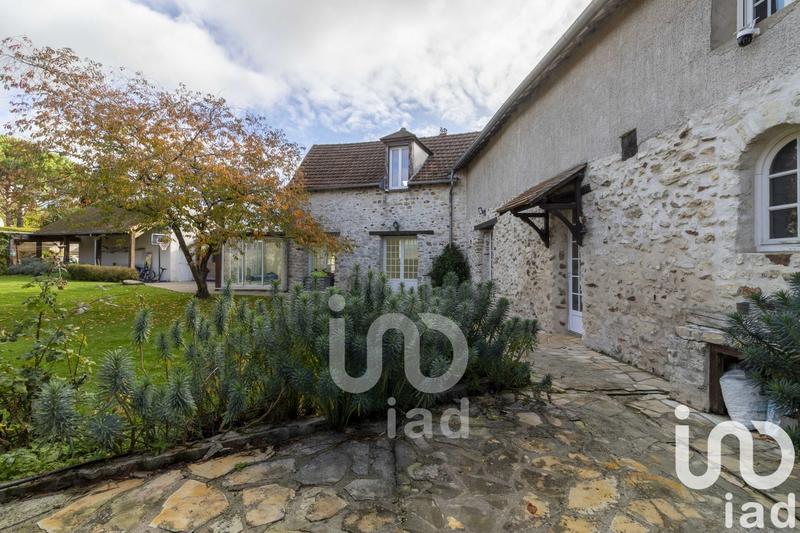 Maison de village - 250 m² - 7 pièces