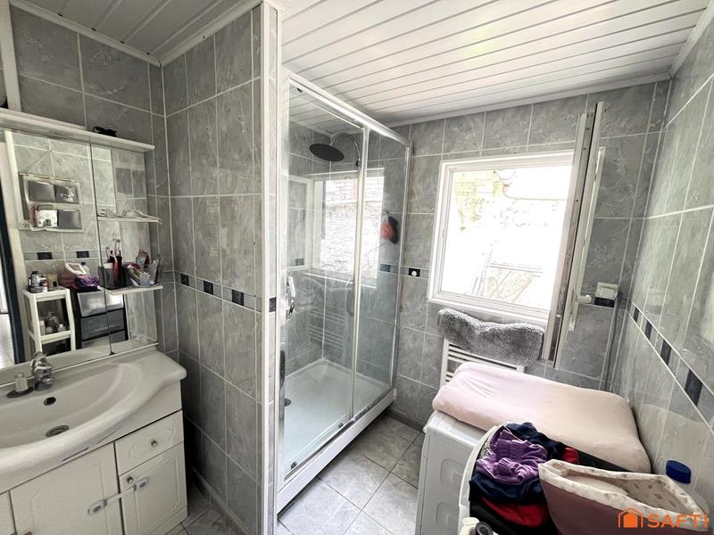 Maison - 92 m² - 4 pièces