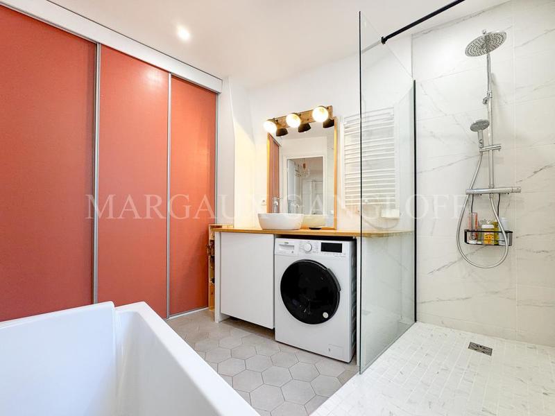 Appartement ancien - 70 m² - 3 pièces