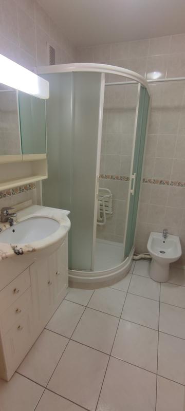 Appartement - 77 m² - 4 pièces