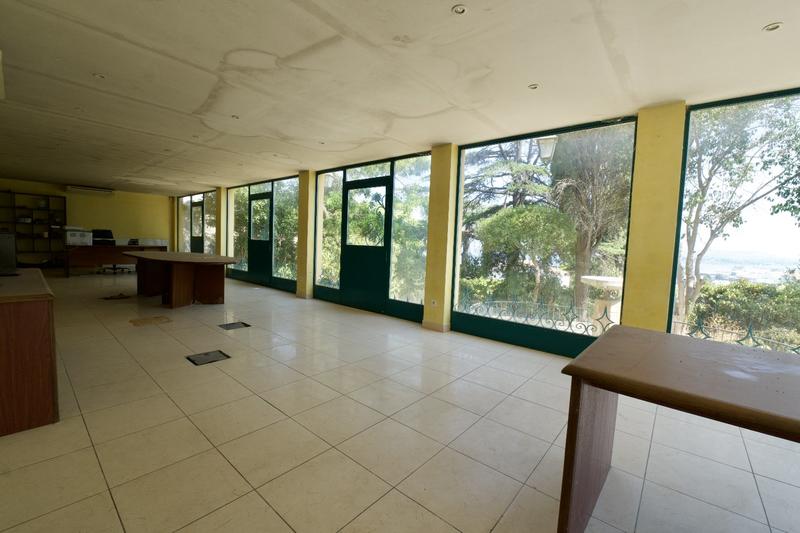 Maison bourgeoise - 245 m² - 6 pièces