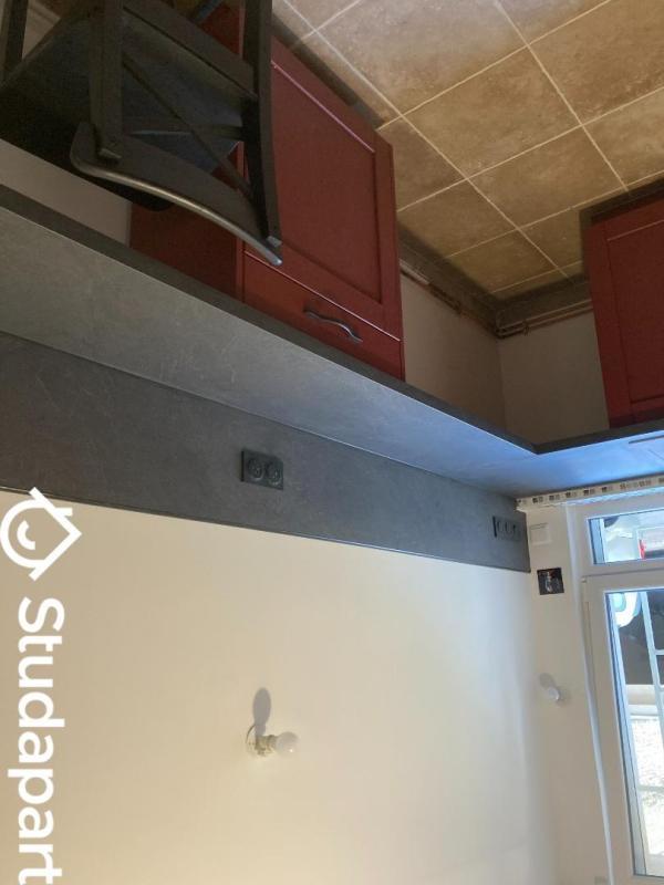 Chambre - 12 m² - 1 pièce