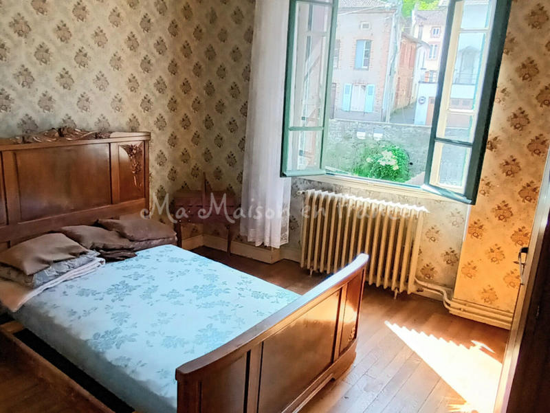 Maison - 96 m² - 5 pièces