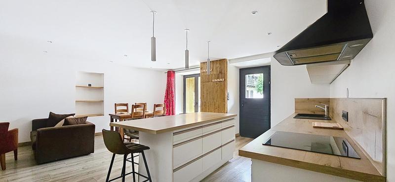 Châlet - 99 m² - 4 pièces