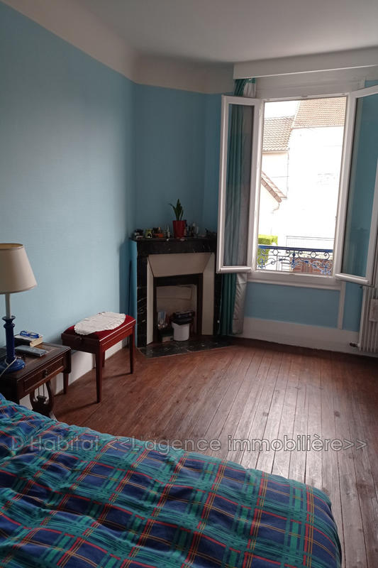 Pavillon - 100 m² - 5 pièces