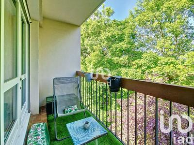 Appartement - 98 m² - 5 pièces